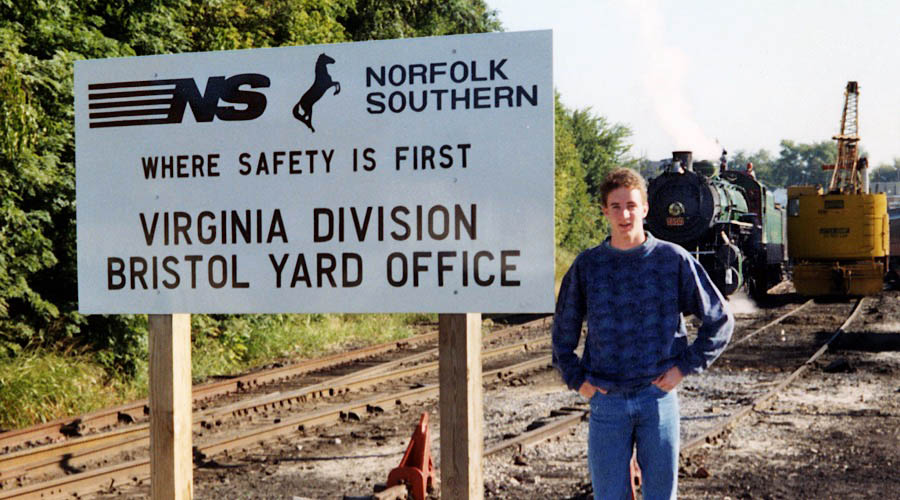 hawkinsrails_banner200