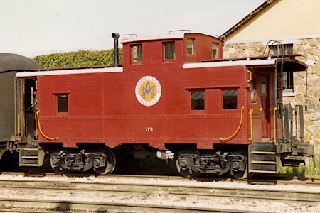 am170springdalear1992rwh