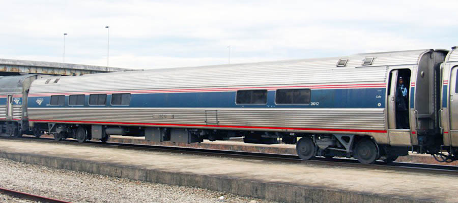 amtrak_lounge3