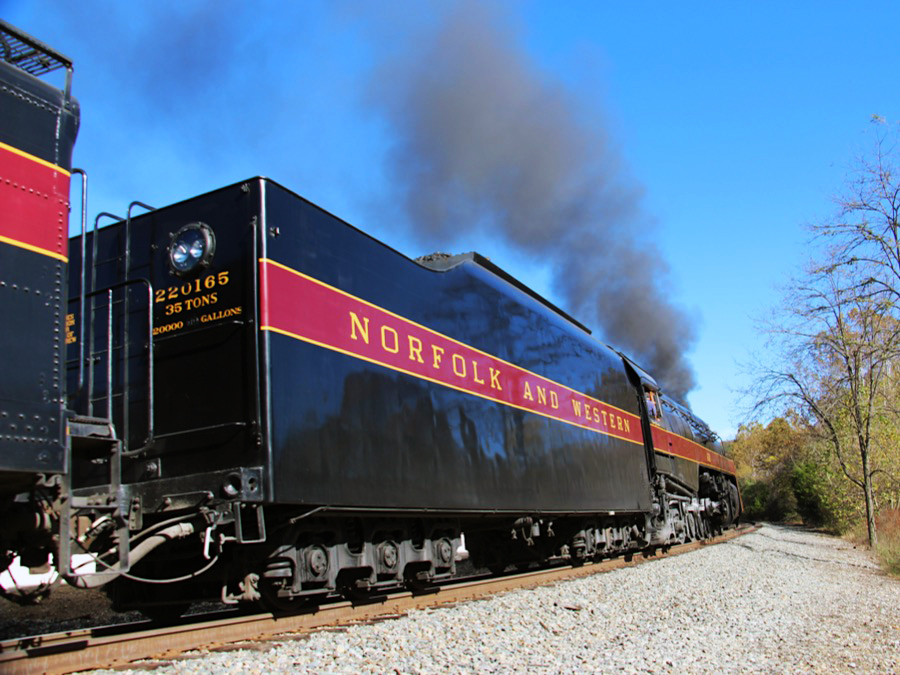 roadtrip_train
