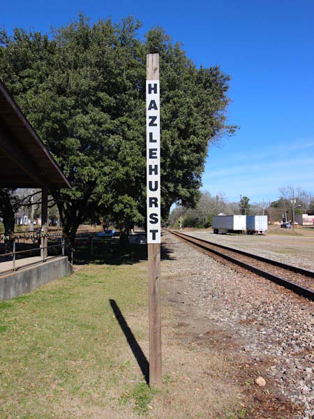 hazlehurst16b