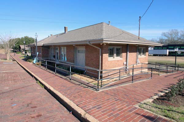 hazlehurst8