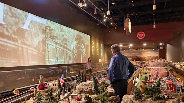modeltrain2b