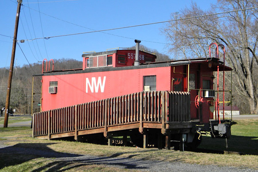 nw557758b