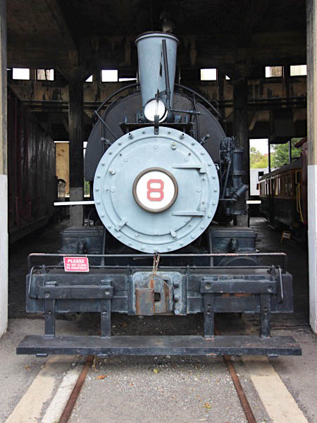 roundhouse2