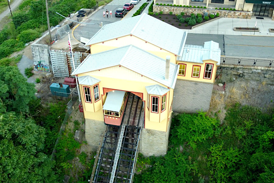 upper1