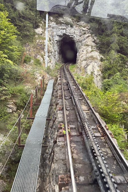 ascent7