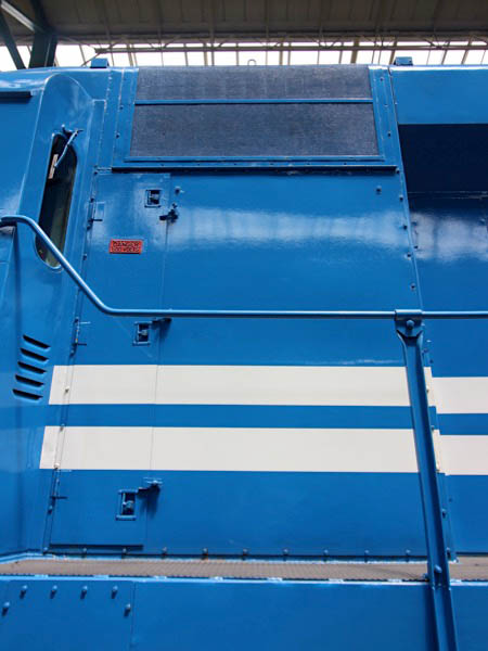 cr2233i