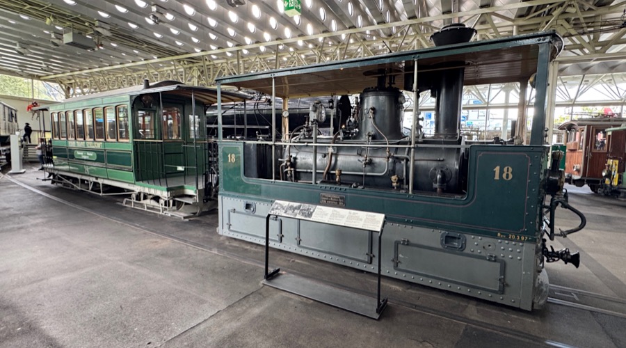 tram11b