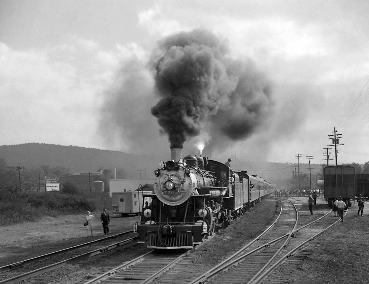 steam_leader1